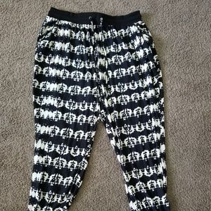 Black and white Harem pants